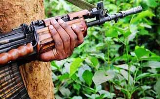 ୩ ମାଓବାଦୀଙ୍କ ଆତ୍ମସମର୍ପଣ