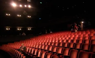 ସିନେମା ହଲରେ ବାହାର ଖାଦ୍ୟକୁ ଅନୁମତି ନେଇ କ’ଣ କହିଲେ ସୁପ୍ରିମକୋର୍ଟ