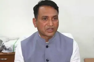 ମମିତା ମର୍ଡର ମିଷ୍ଟ୍ରୀ: ଚାରିଆଡ଼େ ବିକ୍ଷୋଭ, ମନ୍ତ୍ରୀଙ୍କୁ ବହିଷ୍କାର ଓ ଗିରଫ ଦାବି ତେଜୁଛି