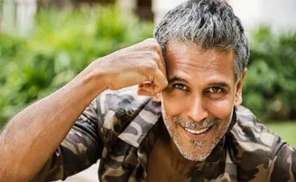 ଦିନକରେ ୨୦ରୁ ୩୦ଟି ସିଗାରେଟ୍ ପିଉଥିଲେ ମିଲିନ୍ଦ