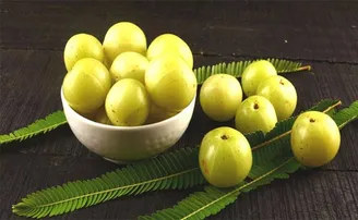 ବାୟୁ ପ୍ରଦୂଷଣରୁ ରକ୍ଷା କରେ ଅଁଳା