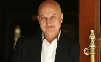 ସଫେଇ କର୍ମୀଙ୍କ ପାଇଁ 'ଶସ୍ତା' ଶବ୍ଦ ବ୍ୟବହାର କଲେ, ଟ୍ରୋଲ ହେଲେ