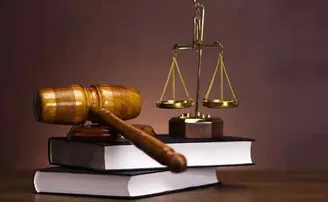 କାମରେ ଆସୁନି ୧୩୮୨ ଆଇନ୍, ହେଲେ ବିଭିନ୍ନ କାମରେ ବାଧକ ସାଜୁଛି