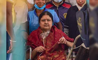 ଜେଲରୁ ମୁକୁଳିଲେ ଶଶିକଳା