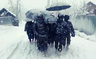 ମା’ ଓ ନବଜାତ ପାଇଁ ଦେବଦୂତ ସାଜିଲେ ଯବାନ