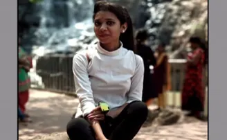 ଝରାଫୁଲଙ୍କ ସିମ୍ ଭାଙ୍ଗିଥିଲେ ବାପା