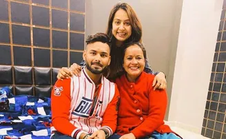 ଘର ଲୋକଙ୍କ ପାଇଁ ଚିନ୍ତାରେ ଋଷଭ ପନ୍ତ!