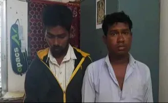 ସାମ୍ବାଦିକ ପରିଚୟ ଦେଇ ଗଞ୍ଜେଇ ଚାଲାଣ ବେଳେ ଧରାପଡ଼ିଗଲେ