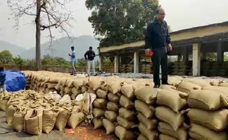 ମାଣ୍ଡିଆ ମଣ୍ଡିରେ ଚଢ଼ାଉ