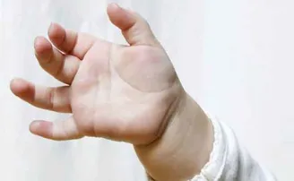 ଟ୍ୟୁବୱେଲ ପାଇଁ ଖୋଳା ଯାଇଥିଲା ଗାତ, ପଡ଼ିଗଲା ବର୍ଷକର ଶିଶୁ