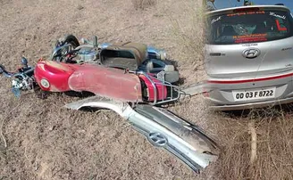 କାର୍‌ ଧକ୍କାରେ ଗଲା ଡେଲିଭରୀ ବୟଙ୍କ ଜୀବନ