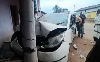 ଏମିତି ଆସିଲା ମୃତ୍ୟୁ: ଘର ଆଗରେ ଛିଡ଼ା ହୋଇଥିଲେ, ଚଢ଼ିଗଲା କାର୍‌