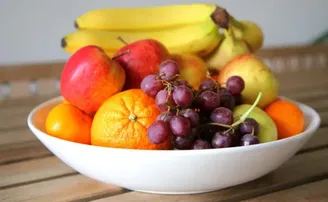 ଡାଏଟିଂରେ ଥିଲେ ଏହି ସବୁ ଫଳ ଠାରୁ ଦୂରେଇ ରୁହନ୍ତୁ