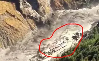 ଧସିଲା ବରଫ ଅତଡା, ୫୦ରୁ ଅଧିକ ଭାସି ଯାଇଥିବା ଆଶଙ୍କା