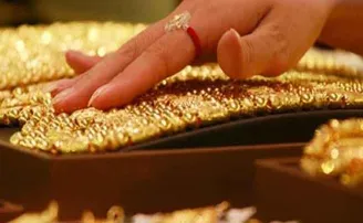 ଯିଏ କାମ ଦେଲେ, ଶେଷରେ ତାଙ୍କ ଘରେ କଳାକନା ବୁଲାଇଲେ