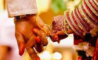 ସତ ବାହାଘର, ମିଛ କନିଆ; ୪ ଥର ବିବାହ କରିବା ପରେ ଫସିଲେ ଯୁବତୀ