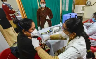 ୬ରୁ ସମ୍ମୁଖ ଯୋଦ୍ଧାଙ୍କୁ କରୋନା ଟିକା