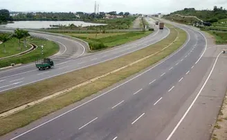 ଆଉ ଲକଡାଉନ ନକରି ସବୁ ଖୋଲା ମେଲା କରିଦେଲେ ସରକାର