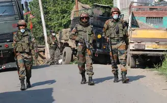 ଆତ୍ମସମର୍ପଣ ବଦଳରେ ଗ୍ରେନେଡ ଫିଙ୍ଗିଲେ ଆତଙ୍କବାଦୀ, ସିଧା ଏନକାଉଣ୍ଟର