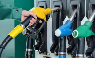 ହୋଶ୍ ଉଡ଼ାଇ ଦେଲାଣି ପେଟ୍ରୋଲ ଓ ଡିଜେଲ୍ ଦର