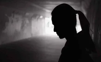 ନେତା ପୁଅ ସହ ଲାଗିଥିଲା ଭାବ, ମିଳିଲା ଧୋକା