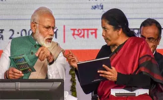 ଭୋଟ୍ ବ୍ୟାଙ୍କ କ୍ଷତି ହେବା ଦେଖି ଡରିଗଲେ କି ମୋଦି ସରକାର?