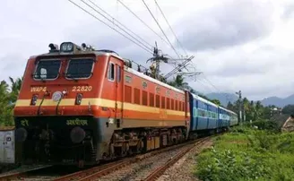 ରେଳୱେରେ ଖାଲି ପଡ଼ିଛି ୩୭୦ ପଦବୀ, ଜାଣନ୍ତୁ କିପରି କରିବେ ଆବେଦନ