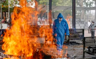 ତୃତୀୟ ଦେଶ ଭାବେ ଭାରତରେ କୋଭିଡ ଜନିତ ମୃତ୍ୟୁ ସଂଖ୍ୟା ୪ ଲକ୍ଷ ଟପିଲା