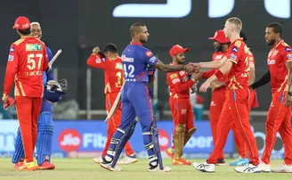 ଧୱନ ଧମାକା, ଚେନ୍ନାଇକୁ ହଟାଇ ଶୀର୍ଷରେ ଦିଲ୍ଲୀ