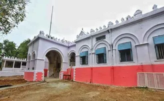 ୩୦୦ କୋଭିଡ୍ ବେଡର ବ୍ୟବସ୍ଥା କଲେ ବିଜେପି-ଆରଏସଏସ