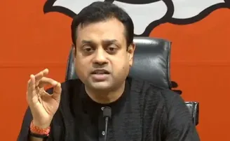 ଆଜି ପୁଲିସ ଆଗରେ ହାଜର ହେଲେନି, ୭ ଦିନର ସମୟ ଲୋଡିଲେ ସମ୍ୱିତ ପାତ୍ର