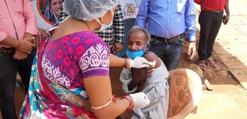 ଟିକା ନେଉଛି ନଗଡ଼ା