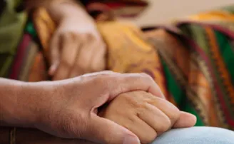 ପରକିୟାପ୍ରୀତିକୁ ନେଇ ବିଦ୍ୟୁତ୍ ଖୁଣ୍ଟରେ ଅଭିଯୁକ୍ତକୁ ବାନ୍ଧିଲେ 