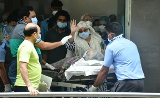 ହସ୍ପିଟାଲରୁ ଡିସଚାର୍ଜ ହେଲେ ଦିଲୀପ କୁମାର