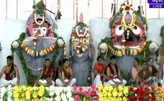 ବିନା ଭକ୍ତରେ ସ୍ନାନ ବେଦୀକୁ ଗଲେ ଚତୁର୍ଦ୍ଧାମୂର୍ତ୍ତି