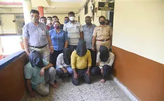 କୋଭିଡ ଟିକାକରଣରେ ଠକେଇ, ୫ ଗିରଫ