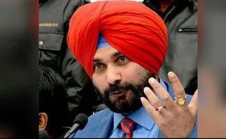 ଆପକୁ ଯିବେ କି ସିଦ୍ଧୁ? ଟ୍ୱିଟକୁ ନେଇ ଆରମ୍ଭ ହେଲା ହଲଚଲ