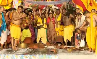 ସରିଲା ଅଧରପଣା ନୀତି, କାଲି ନିଳାଦ୍ରୀବିଜେ