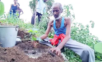 ଅନ୍ତର୍ଯ୍ୟାମୀ ସାରଙ୍କ ଅମ୍ଳଜାନ ଭଣ୍ଡାର; ଲଗାଇଲେଣି ୪୦ ହଜାର ଗଛ