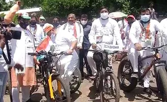 ‘ଦରଦାମ୍‌ କମା ନଚେତ ଗାଦି ଛାଡ଼ ମୋଦି’