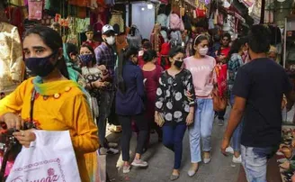 କୋଭିଡର ତୃତୀୟ ଲହର ପାଇଁ ଲୋକେ ଦାୟୀ ରହିବେ: ସର୍ଭେ