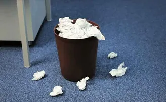 ଘରେ ଅଳିଆ ରଖିବା ଅର୍ଥ ସମସ୍ୟାକୁ ନିମନ୍ତ୍ରଣ