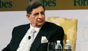 ଅଲଗା ଅଲଗା ଟିକା ନେବା ଠିକ୍ ନା ଭୁଲ୍? ଜବାବ ରଖିଲେ ସେରମ୍ ଗ୍ରୁପର ଅଧ୍ୟକ୍ଷ