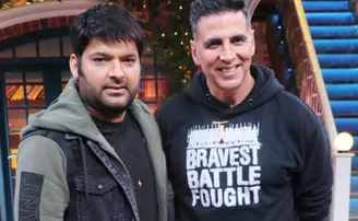 କପିଲଙ୍କ ଗୋଡ଼ ଛୁଇଁଲେ ଅକ୍ଷୟ!