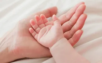 ମା’ କୋଳରୁ ଛଡ଼ାଇ ନେଲେ ୨ ମାସର ଶିଶୁ, ହେଲେ...