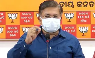 'କଳାହାଣ୍ଡିରେ ଫ୍ୟାନ୍ ଫେୟାର୍ ବଦଳରେ ରାଜଧାନୀରେ ବସି ମମିତା ହତ୍ୟାକାରୀଙ୍କୁ ଦଣ୍ଡ ଦିଅନ୍ତୁ ମୁଖ୍ୟମନ୍ତ୍ରୀ'