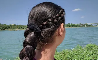 ନଦୀରେ ଭାସୁଛି ଯୁବତୀଙ୍କ ଶରୀର, ମୁଣ୍ଡ ଖୋଜୁଛି ପୁଲିସ୍‌