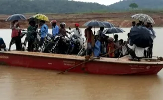 ଡ୍ୟାମ ଦେଉଛି ଦୁଃଖ: ଉଛୁଳା କେନାଲରେ ବାଜି ଲାଗୁଛି ଜୀବନ