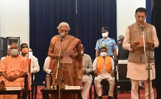 ଯୋଗୀ ମନ୍ତ୍ରିମଣ୍ଡଳ ସମ୍ପ୍ରସାରଣ, ଜିତିନଙ୍କ ସମେତ ୭ ମନ୍ତ୍ରୀ ନେଲେ ଶପଥ