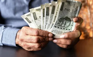 କେନ୍ଦ୍ରୀୟ କର୍ମଚାରୀଙ୍କୁ ମିଳିପାରେ ଦୀପାବଳି ଭେଟି